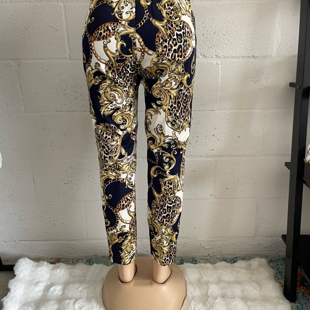 Stylish Baroque Print Pants